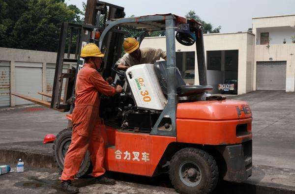 洛陽(yáng)叉車修理 洛陽(yáng)叉車修理
